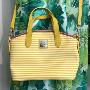 Dooney & Bourke purse